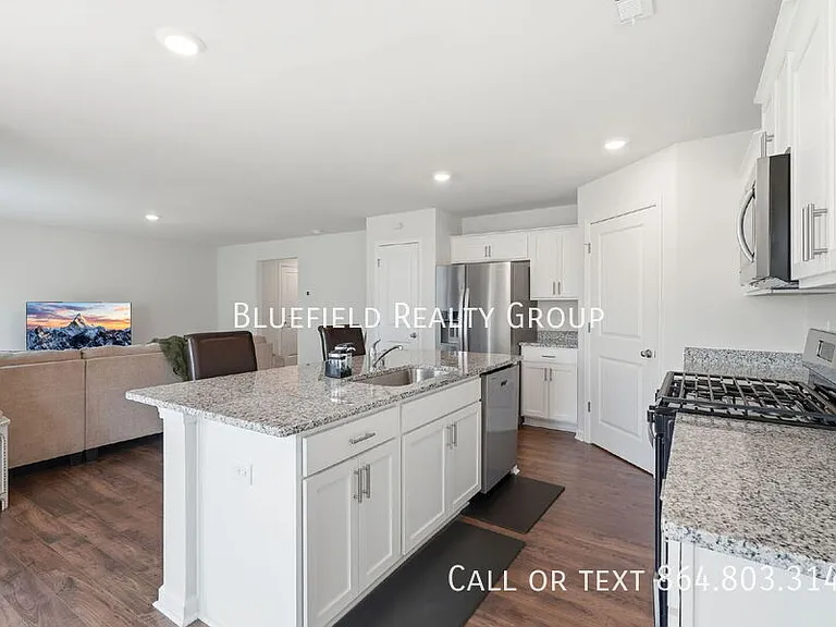 1313 Duffers Ln — Photo 15