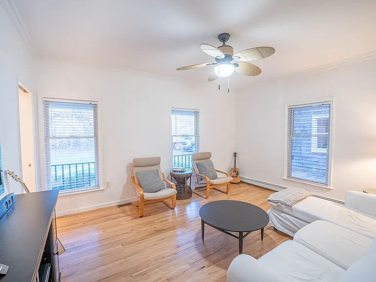 18 Mountain Laurel Ln — Photo 11