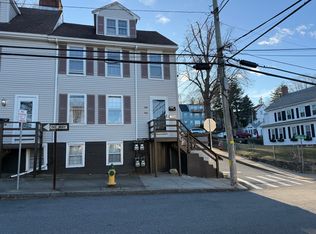 33 Pleasant St #B, Plymouth, MA 02360