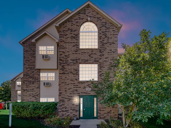 330 Cunat Blvd APT 3C, Richmond, IL 60071
