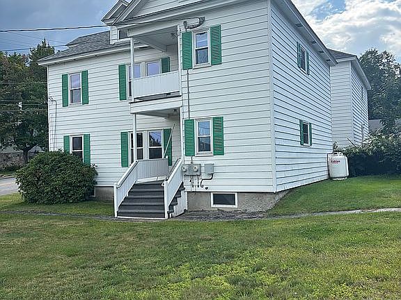 2nd image of 140 Lincoln Ave