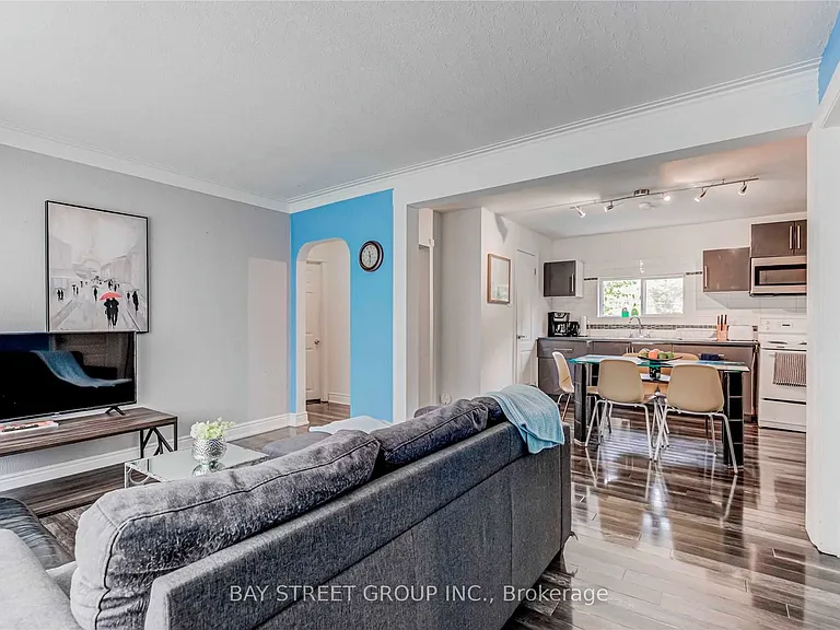 378 Drewry Ave — Photo 2