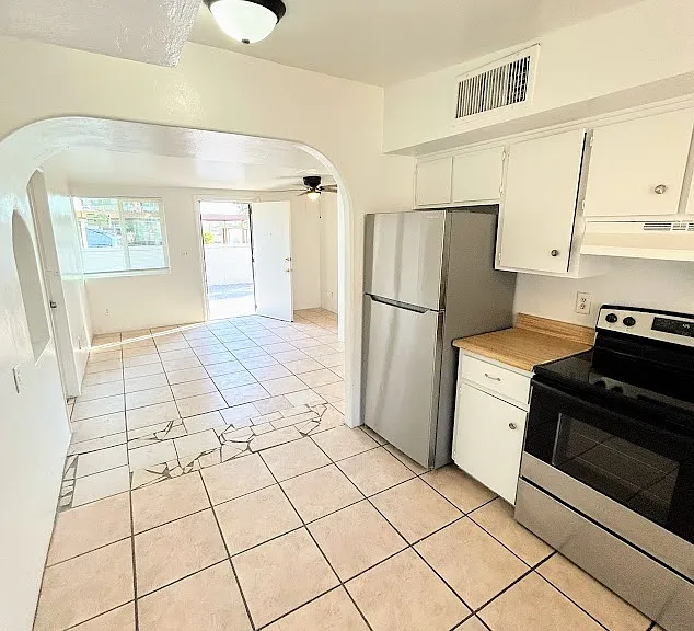 2630 N 14th Ave #1 — Photo 8