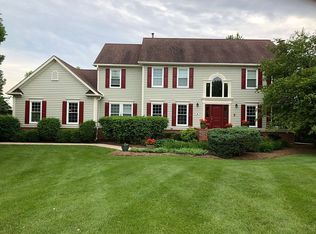 3N512 Curling Pond Ct, Elburn, IL 60119