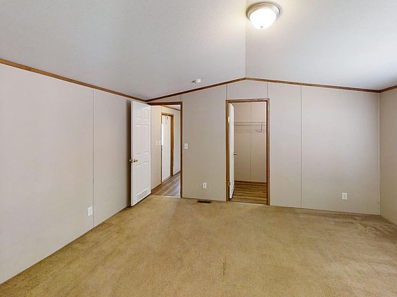 5th image of 1208 N Avenue K