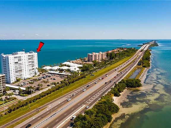 4th image of 7200 Sunshine Skyway Ln S APT 2E