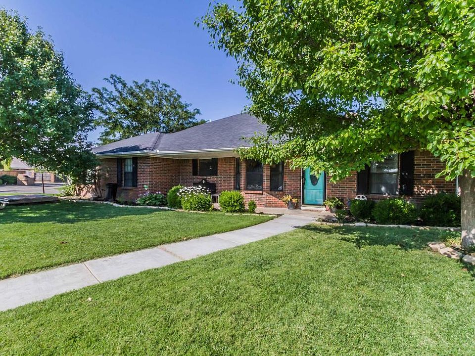 1st image of 6713 Daniel Dr