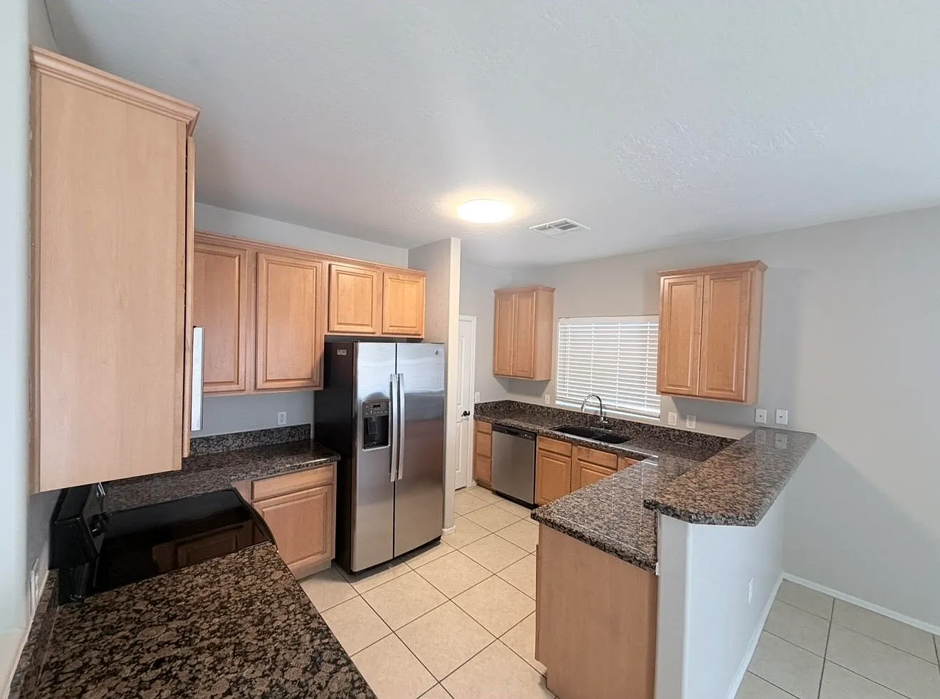 5 bed, 2375 sqft, $2,450 — Photo 1