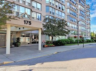 175 Cedar Ave #208, Richmond Hill, ON L4C 9V3