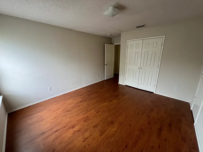 3633 Kimble Dr — Photo 18