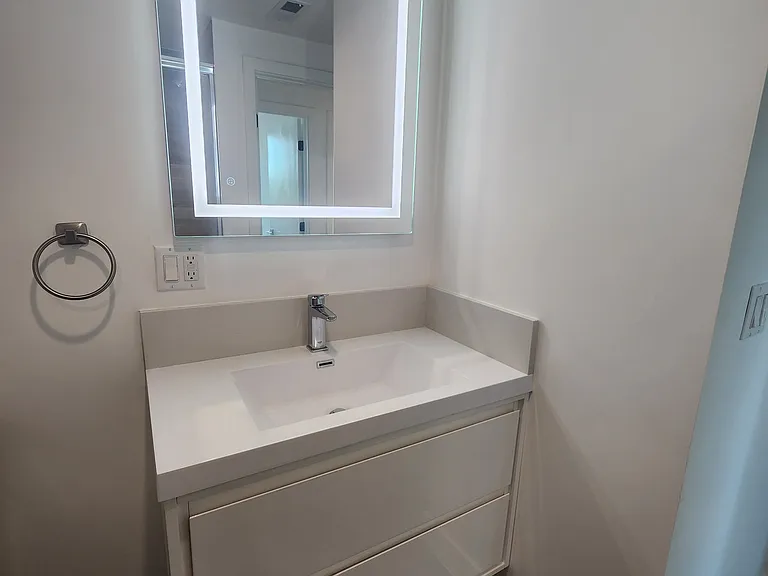 6061 Fulton Ave #6 — Photo 15