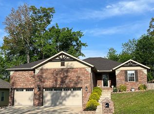 825 Gold Rush Ave, Nixa, MO 65714