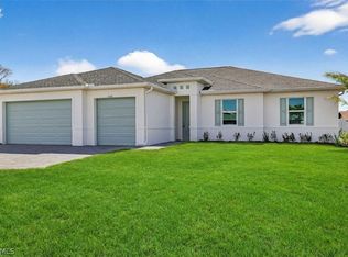 1140 SE 33rd St, Cape Coral, FL 33904