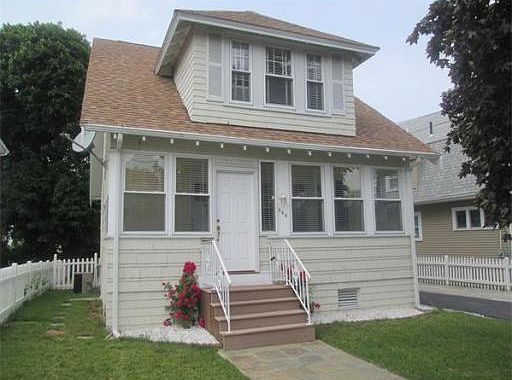 3rd image of 346 E Squantum St