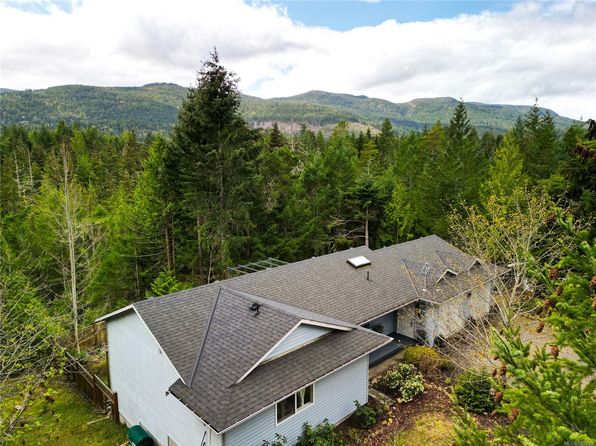 1301 Meadowood Way, Nanaimo, BC V9K 2S4