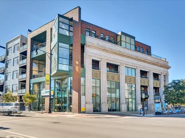 1623 W Melrose St Unit 302, Chicago, IL 60657