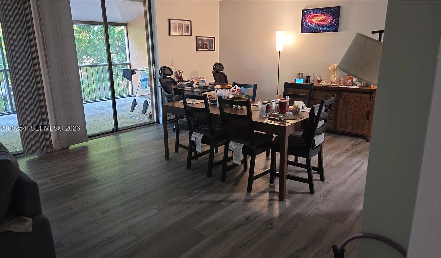 Lago West Condominium — Photo 2