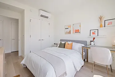 Rented by Living New York