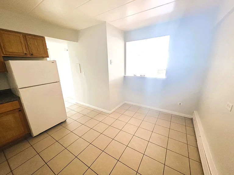 6821 N Sheridan Road — Photo 5