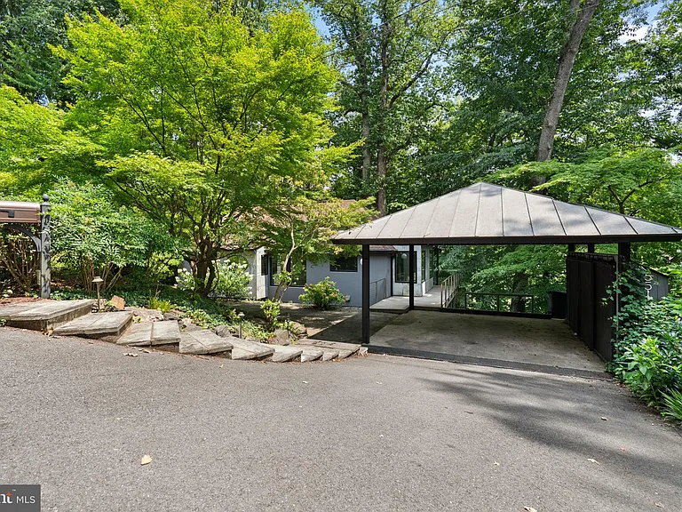 5517 Mohican Rd — Photo 4