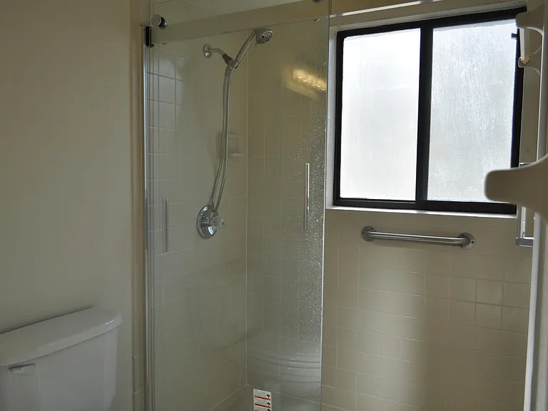 165 Seawind Dr #18 — Photo 8