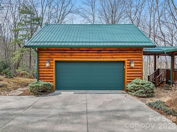 4th image of 23 Balsamwood Rd