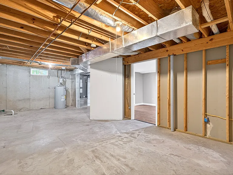 1220 Eastern St — Photo 28