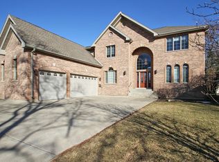 713 Rosedale Rd, Glenview, IL 60025