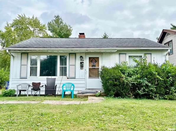 3910 N Illinois Ave, Peoria Heights, IL 61616