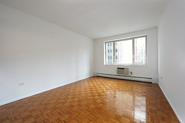 1st image of 95 Worth St #304