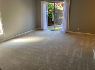 136 Surrey Ln, San Rafael, CA 94903