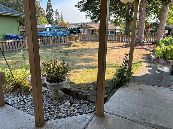 2nd image of 6117 99th Pl NE
