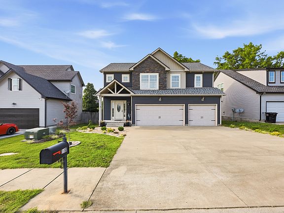 2nd image of 1167 Eagles Bluff Dr