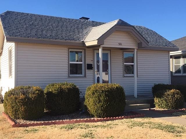1st image of 510 E 17th St