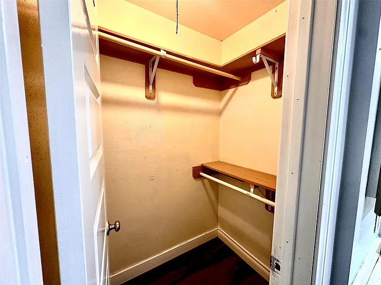 7754 Bunker Wood Ln — Photo 15