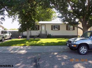 580 5th St, Gering, NE 69341