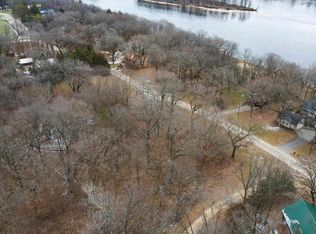 132AC Gingers Dr, Muscoda, WI 53573