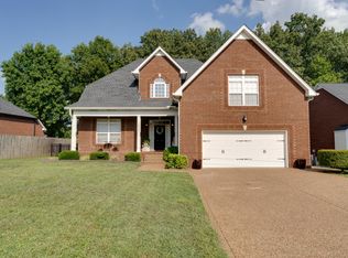 2992 Indian Ridge Blvd, White House, TN 37188