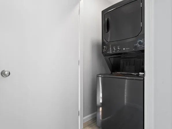 144 West 30th Street image 7 of 12