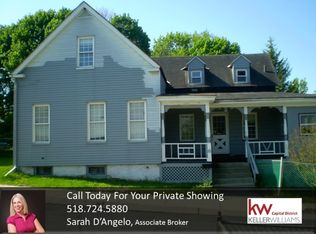 6 Dubuque St, Rensselaer, NY 12144