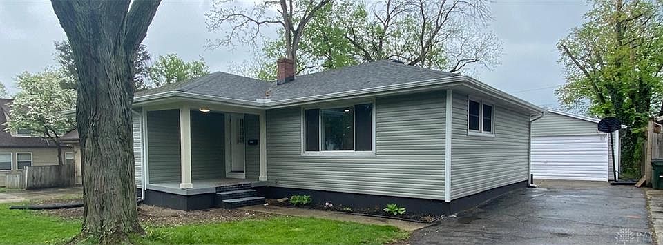 1st image of 1658 Aero Ave