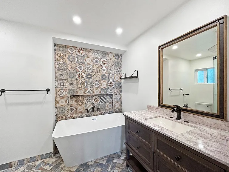 6312 Cleo St — Photo 22