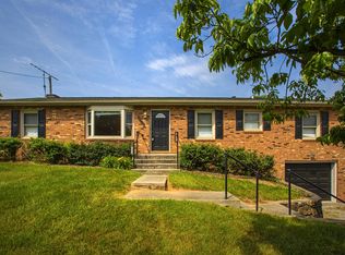 3230 Locust Grove Ln, Salem, VA 24153