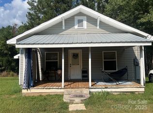 190 Burgess Rd, Mooresboro, NC 28114