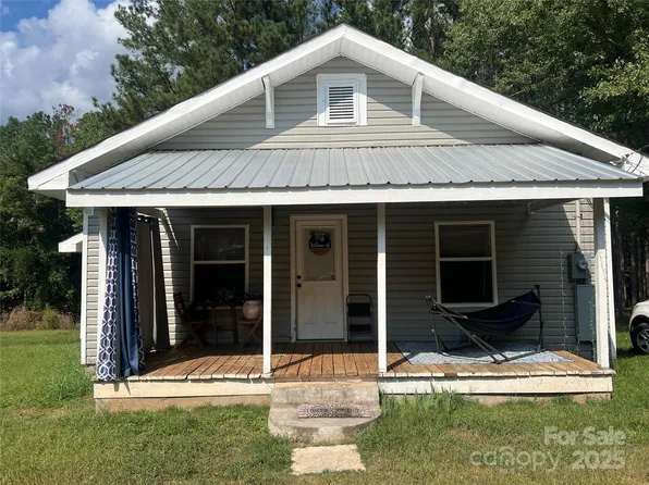 190 Burgess Rd, Mooresboro, NC 28114