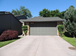 7355 W Cascade Dr, Boise, ID 83704