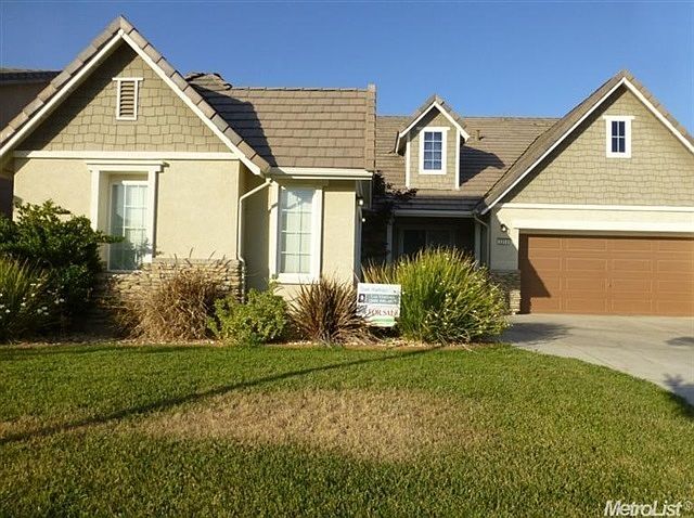1st image of 2213 Mustang Dr