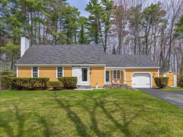 37 Meadowbrook Road, Brunswick, ME 04011