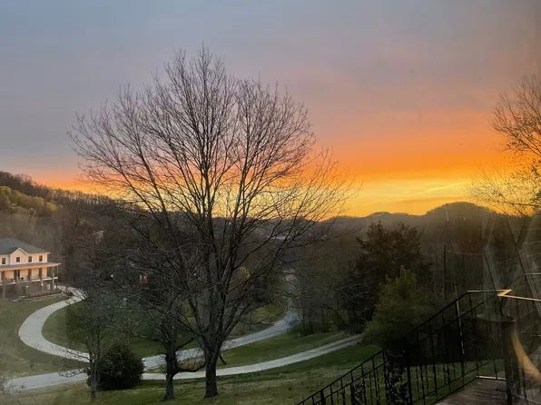 118 Century Oak Dr, Franklin, TN 37069