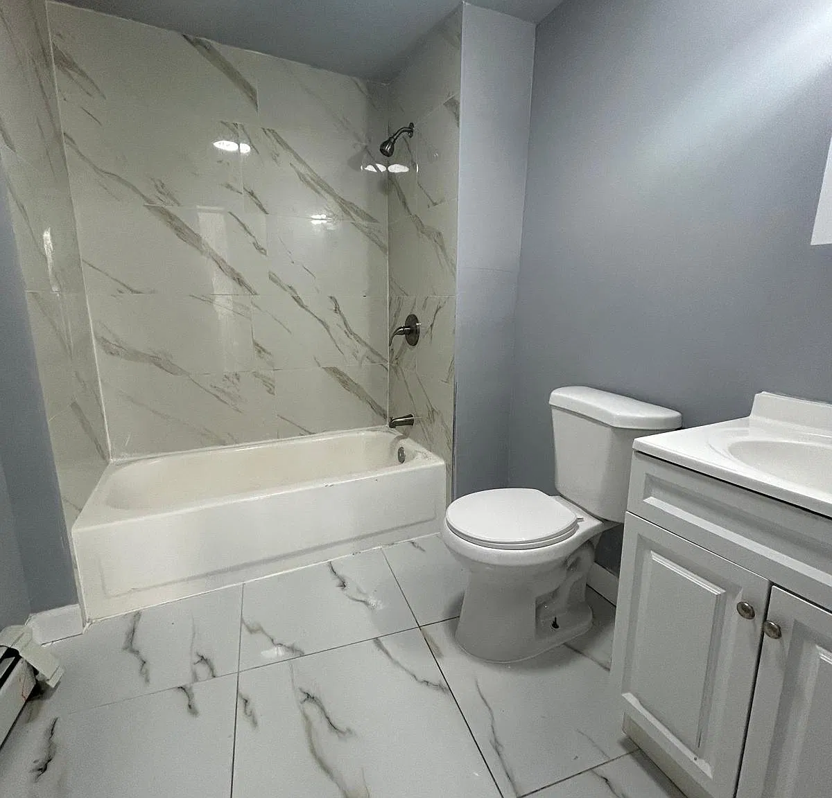 3 bed, 2200 sqft, $2,250 — Photo 3